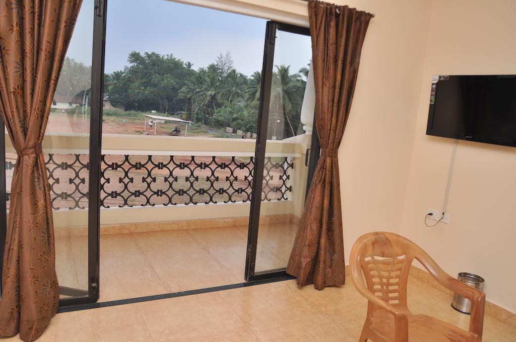 Ocean Crest Hotel Colva Quarto foto