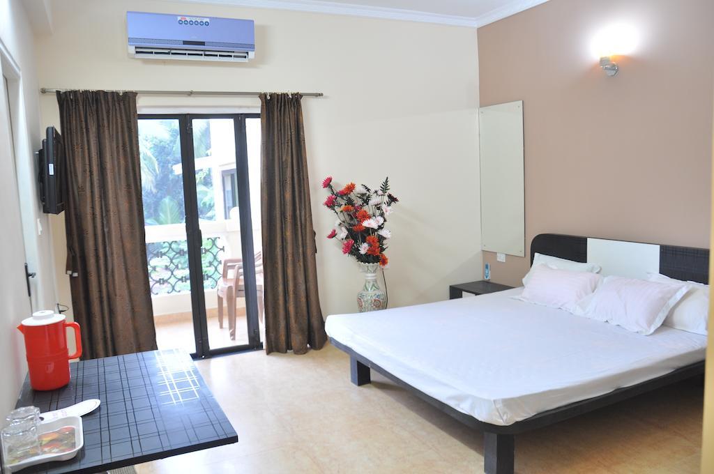 Ocean Crest Hotel Colva Quarto foto