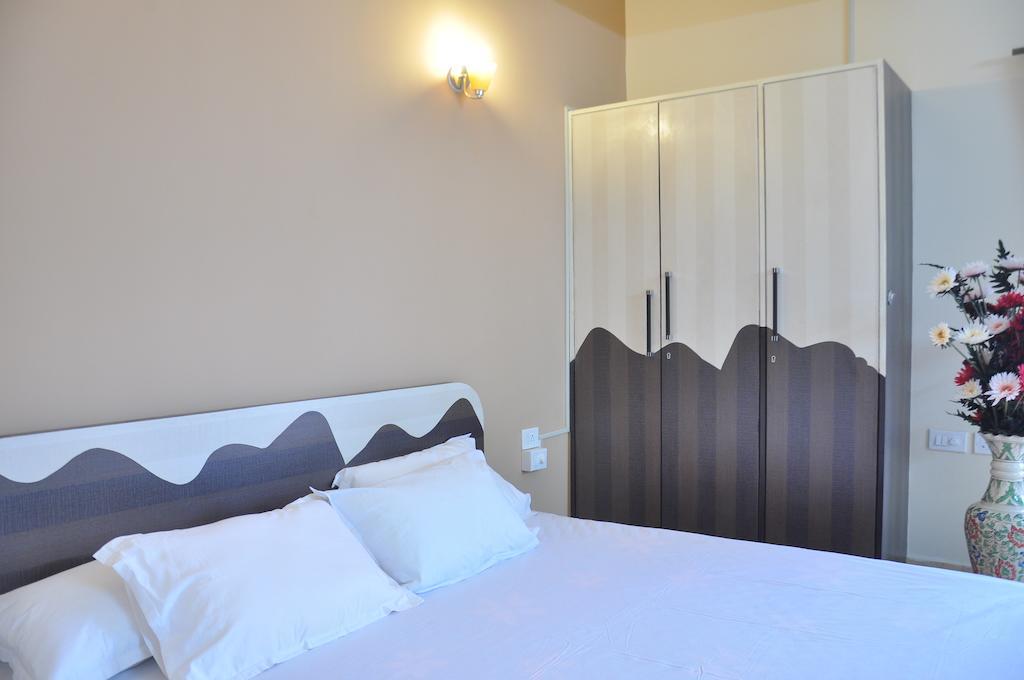 Ocean Crest Hotel Colva Quarto foto